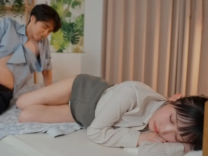 Nắc cô nhân viên nữ đáng ghét trong công ty